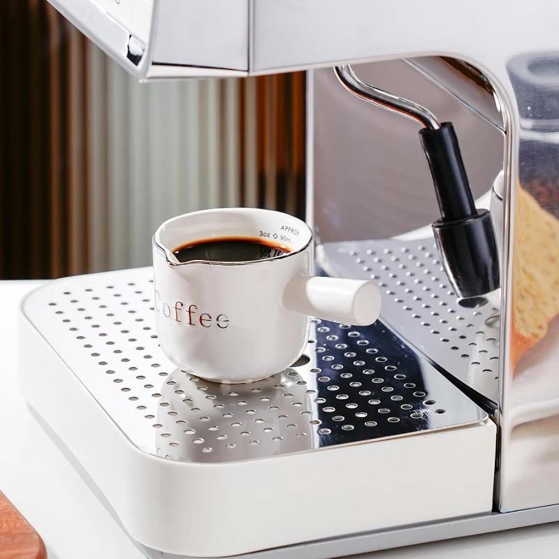 كوب قهوة صغير من السيراميك بمق - مراجعة Coffee Tea Creamer وسعره